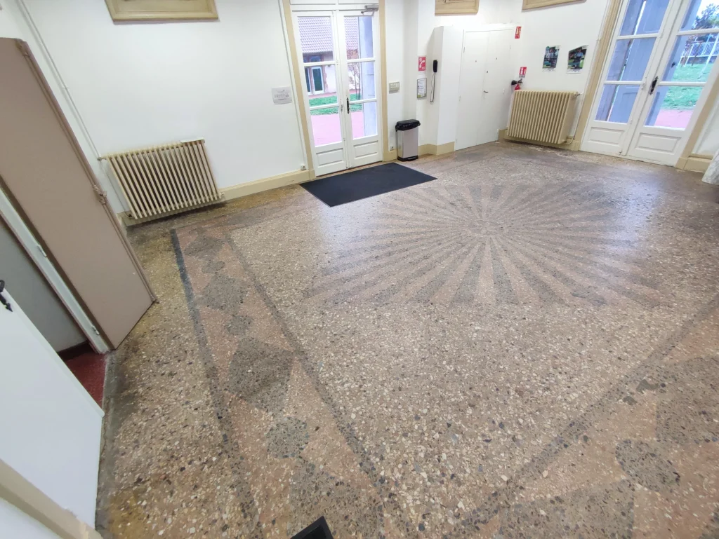 Escalier marbre intérieur rénovation Lyon